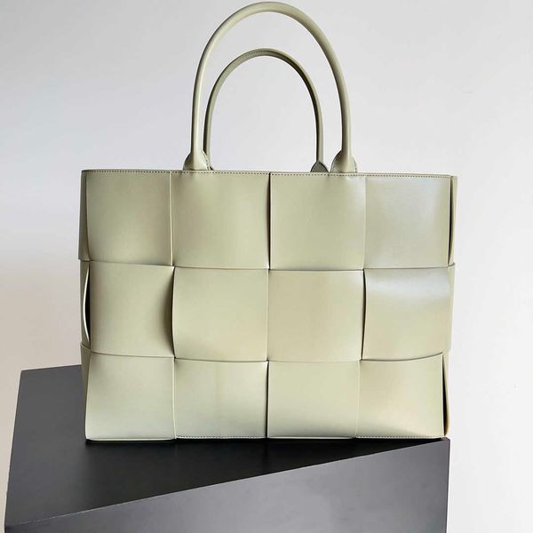 

the highest quality large arco tote bag genuine leather hand-woven tote bag woven cowhide solid color large capacity cashmere luxu222w