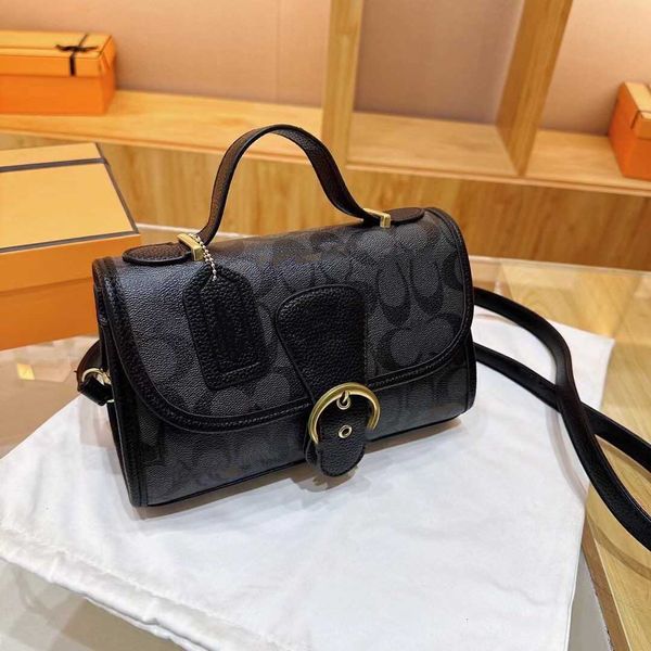 

luxury designer bags handbag shoulder crossbody bag tote bag 2023 new large capacity shopping solid color tote winter fashion style shoulder