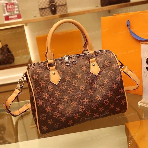 

women messenger bag pillow totes 30cm classic luxury designer fashion womens bag shoulder bags lady tote handbags speedy with key lock shoul