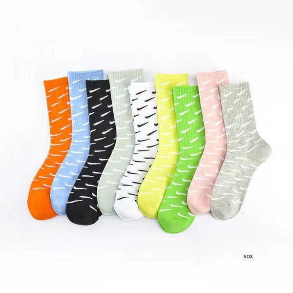 

elite basketball socks calf high cushion thick hiking athletic crew soccer sock for men women boys running 23 different colors culg, Black