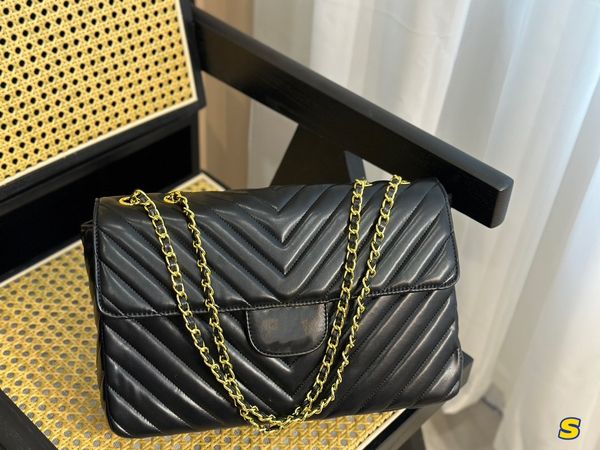 

2023 new women designer shoulder bag leather chain bags