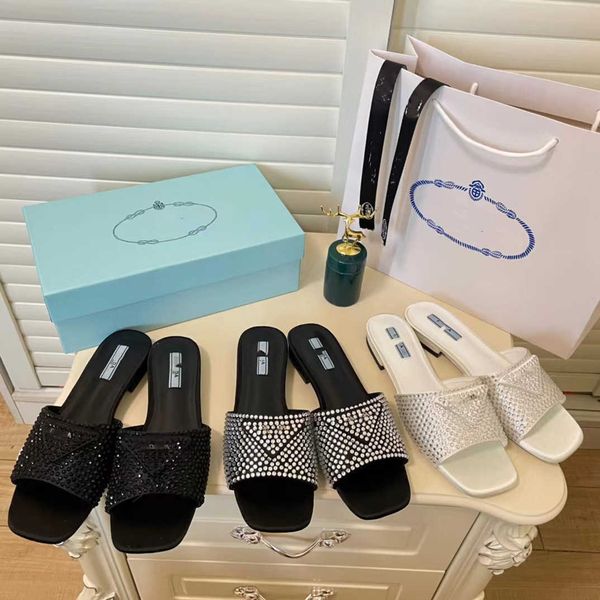 

sandals 2023 design spring and summer new product three corner standard star rhinestone heel high-heeled red flat slipper, Black