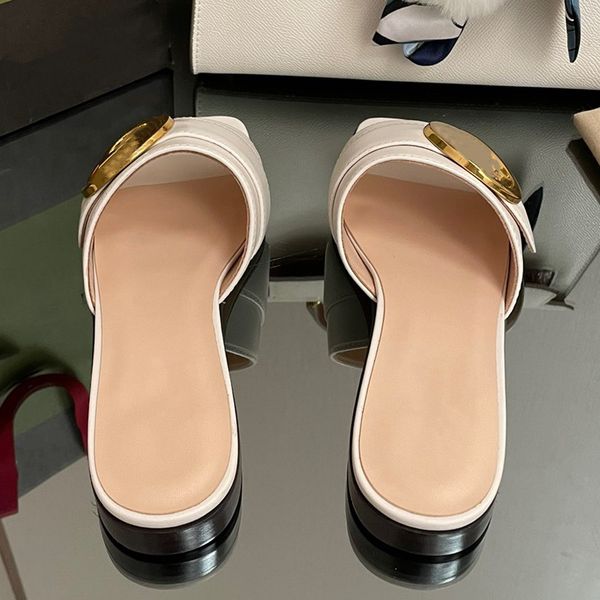 

new designer luxury shoes women slipper circular interlocking type fashion embossed printed flat drag low bottom slippers 1cm slides flip fl, Black