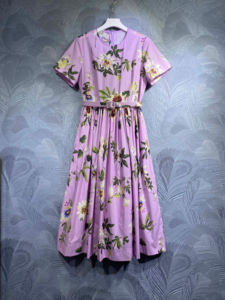 

2023 spring style floral dress,round neck slimming, Black;gray