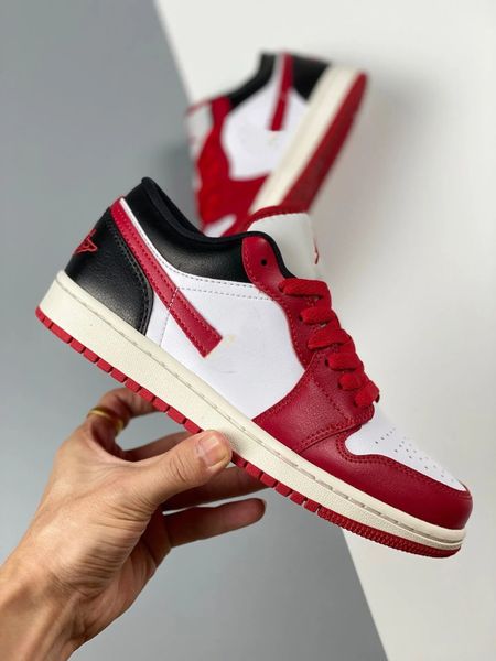 

shoes jumpman 1 low reverse black toe bulls casual shoes with original box