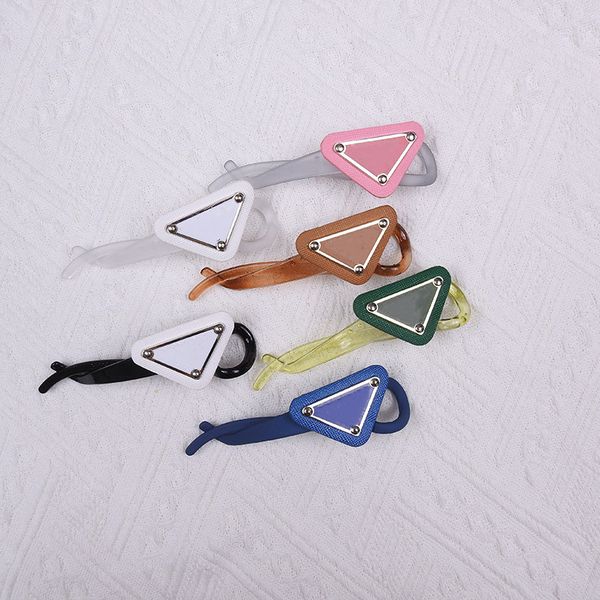 

new luxury designer p letter l hair clips suitable for girls cute hairpin multi-color optional inverted triangle fashion hair jewelry high-q, Golden;silver