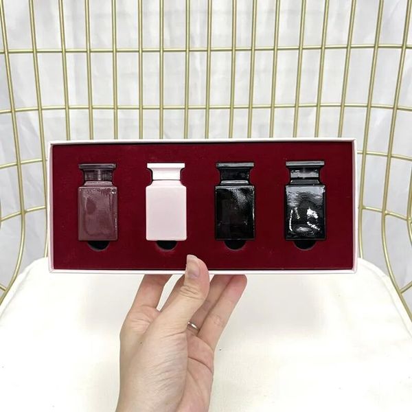 

7.5ml woman perfume with 4pcs set paris women parfum fragrance 4 in 1 gift box long lasting good smell lady cologne kit high version quality