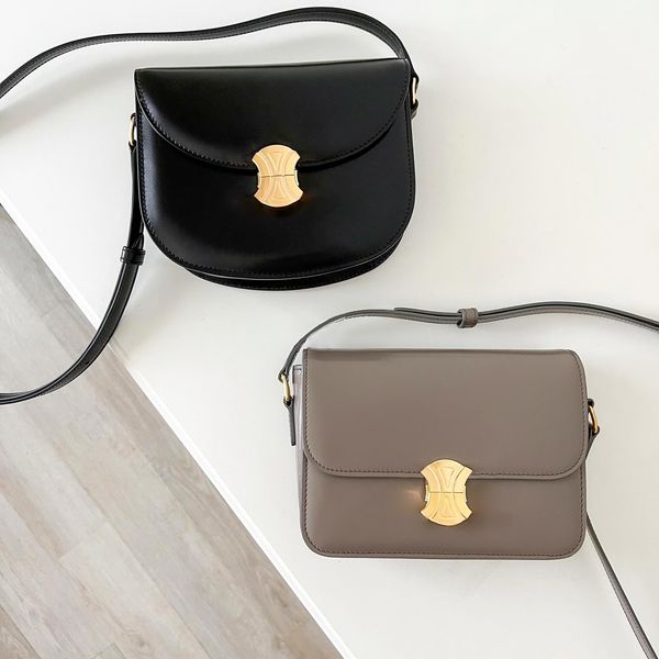 

luxury designer tote messenger teen shoulder bag triomphe besace saddle leather metal sign women's men clutch crossbody adjustable shou
