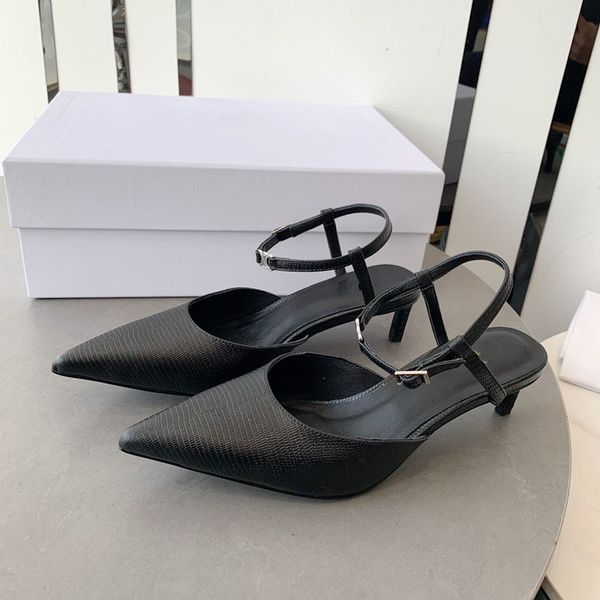 

classic men slippers big summer rubber bottom women shoe beach slides letter flat slipper designer shoes metal button sandals lazy lady loaf, Black