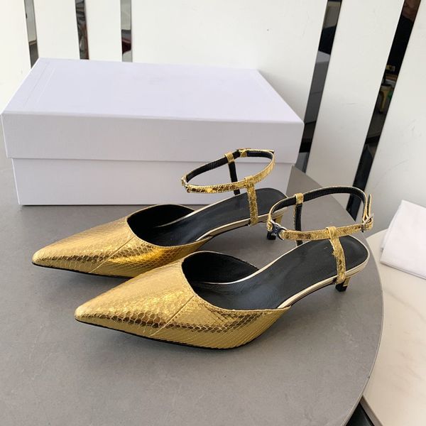 

classic men slippers summer rubber bottom woman shoe beach slides letter mens flat sandals designer shoes metal button lazy lady loafers fli, Black