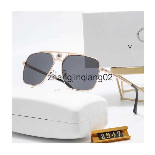 

designer versage sunglass for woman mens cycle luxurious fashion sport polarize sunglasses new trend ultraviolet casual popular glasses, White;black