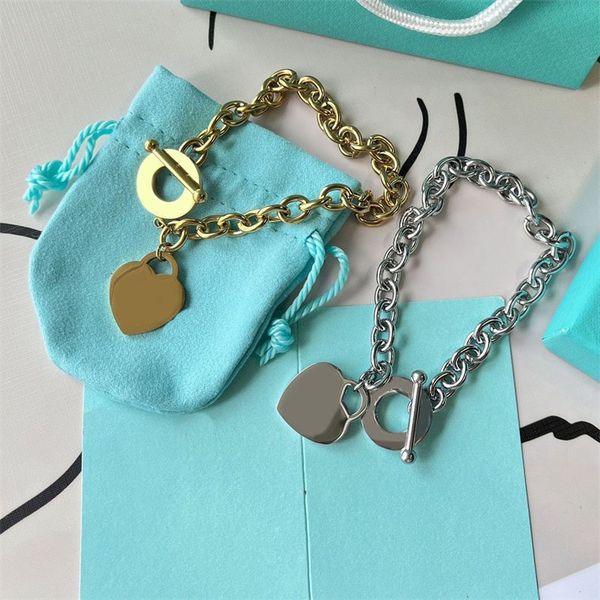 

rose gold color charm bracelets designer for women designer hip hop pendant necklaces stainless steel letter jewelry suit classical boys hea, Silver