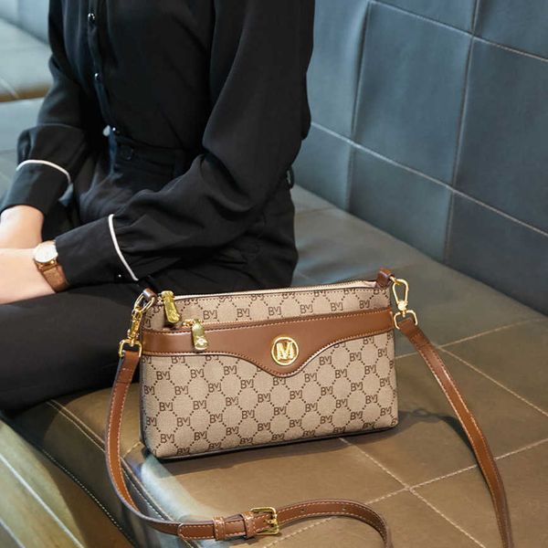 

2023 women bags factory handbags 55%off red shoulder versatile crossbody women's bag designer luxury shoulder handbags