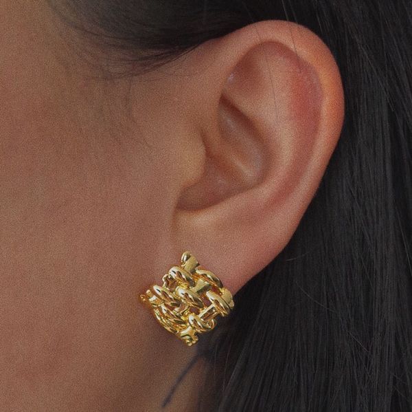 

2023 luxury quality charm stud earring with knot shape in 18k gold plated have stamp ps3359, Golden