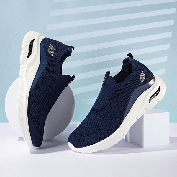 

2023 men women running shoes black blue grey black white mens trainers outdoor sneakers size 39-44 color21