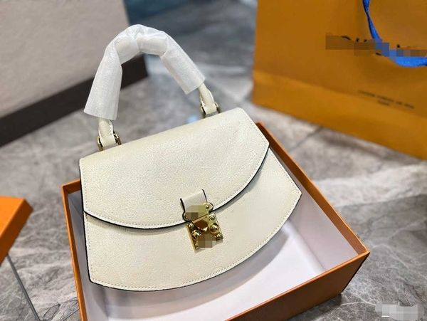 

luxurys designers crossbody bag women handbag pochette messenger bags oxidizing leather metis elegant shoulder bags crossbody bag m41781