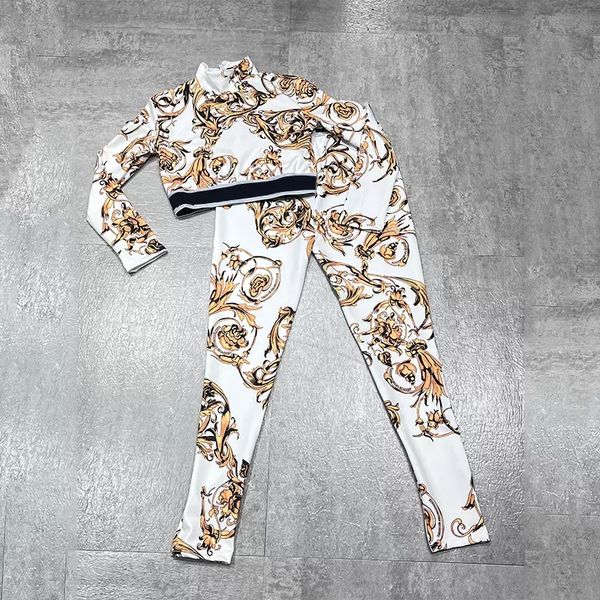 

23ss designers clothes women's tracksuits yoga set sports fitness print suits crop leggings outdoor outfits pant fashion woman sweatsui