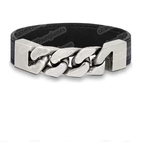 

luxury designer man bracelet charm elegant fashion agate shell of pearl couple holiday special counter no box, Golden;silver