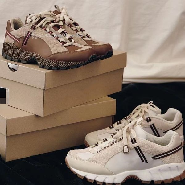 

2023 designer humara lx men women casual shoes swooshes jacquemu humaras leather light bone ale brown gold jacquem outdoors sports dad shoe, Black