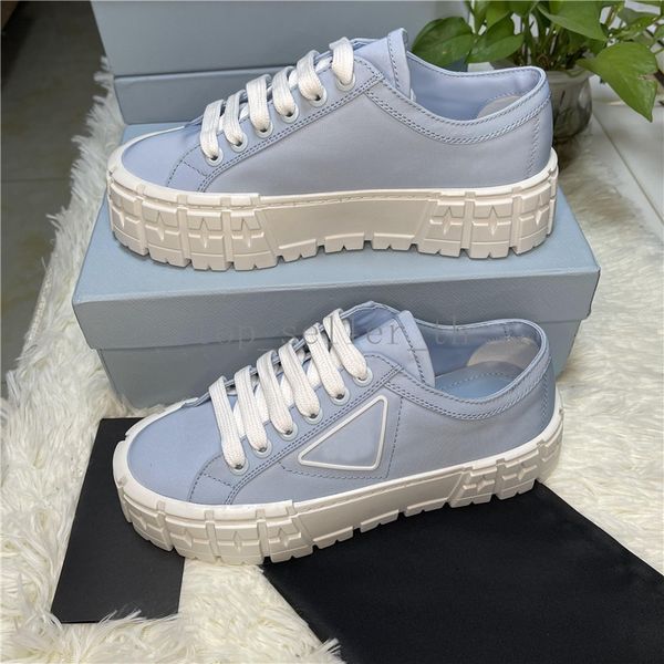 

2023 designer sneaker women canvas shoe thick sole heightened lace-up cricket shoes fashion color matching sports outdoor, Black