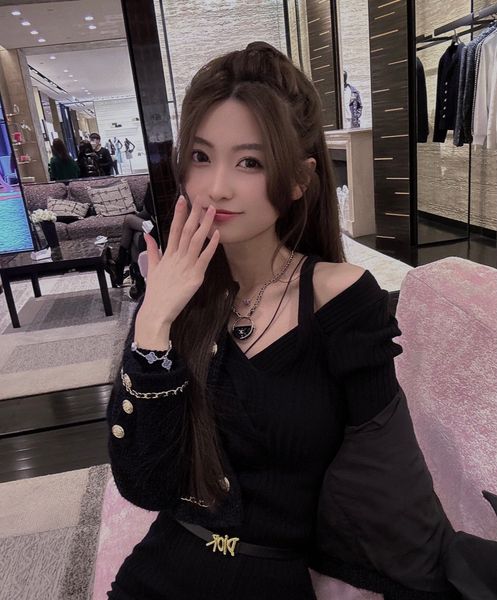 

chan2023l necklace new in luxury fine jewelry for women chain pendant k gold stainless steel wedding gift for couple customized name project, Silver