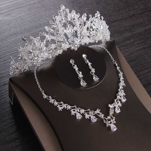 

tiaras luxury heart crystal bridal jewelry sets wedding cubic zircon crown tiaras earring choker necklace set african beads jewelry set z022, White;golden