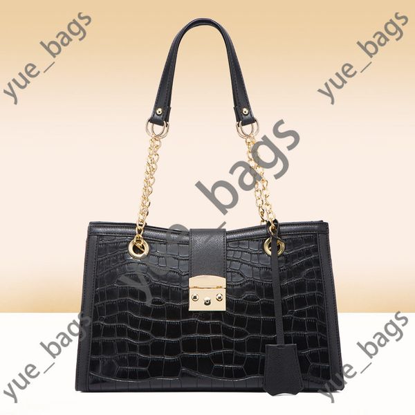 

new lingge tote bag in autumn and winter, european and american fashion small fragrance shoulder slung chain handbag