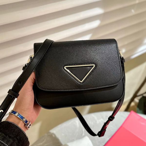 

designer messenger bag classic flap bags ladies shoulder cross-body bag size 22*15cm