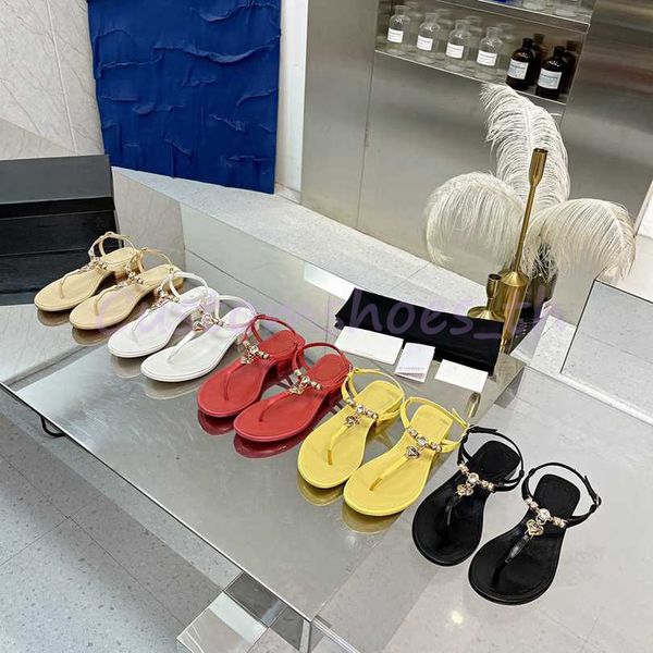 

2023 designer sandals women flat slides crystal buckle calf leather casual shoes pearl love decoration lambskin metal strass summer beach ou, Black
