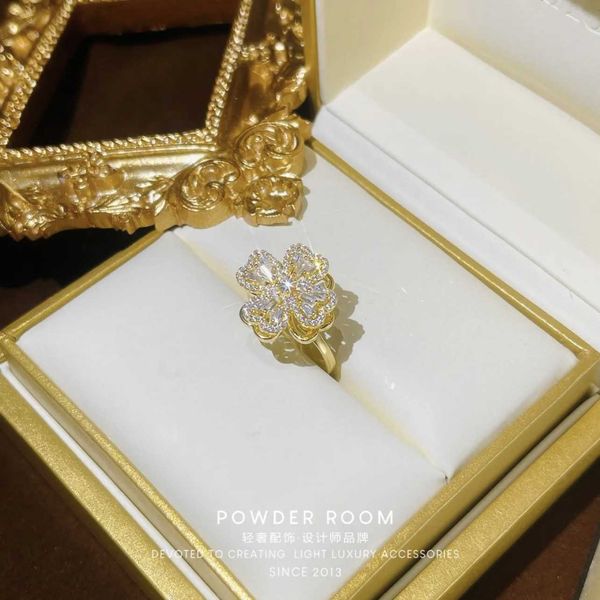 

carlidana fashion rotatable clover flower fidget ring anti anxiety stress relieve ring spinning mood four leaf clover jewelry, Silver