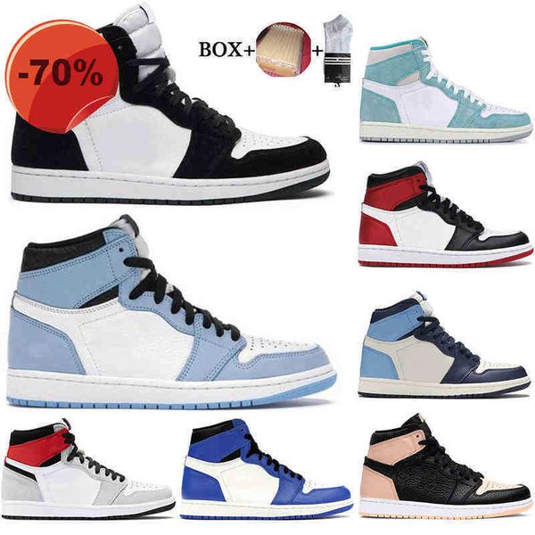 

boots box with 2023 mens basketball shoes 1s 1 light smoke bred toe green university blue unc shattered backboard outdoor sport sneakers eur, Black