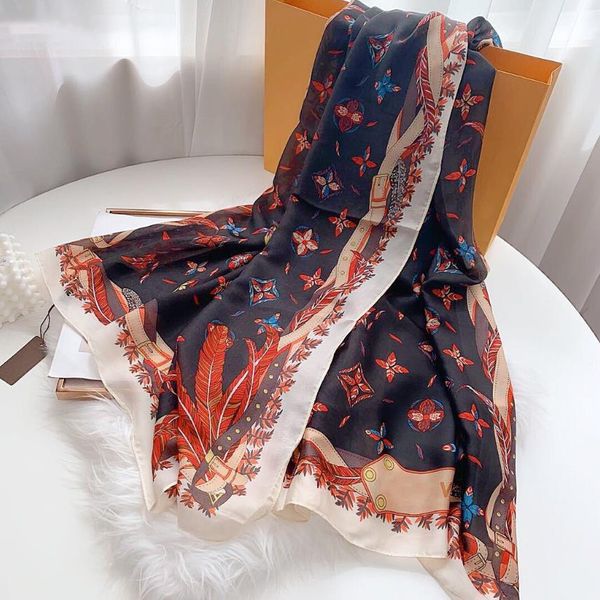 

2023 men and women letter scarf four colors outdoor travel are very temperament, Blue;gray