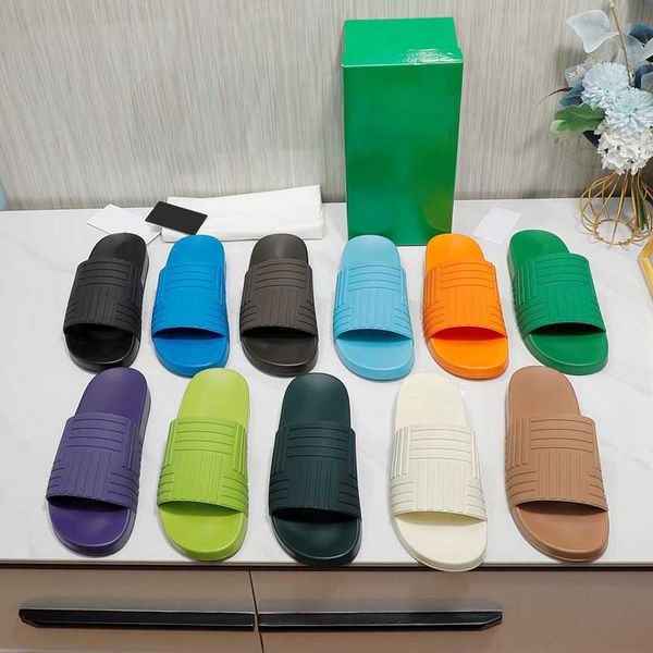 

casual shoes designer men women slider rubber slippers brand green flat fashion sandal solid stripe outdoor beach casual slides sandals wit, Black