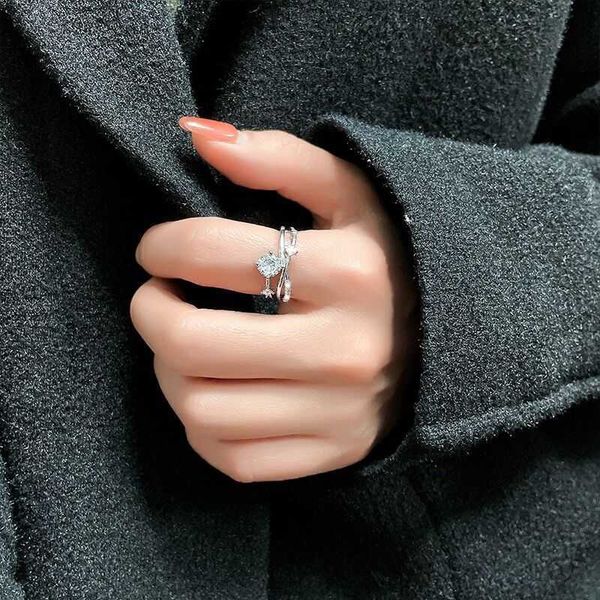 

new universe track planet ring female minority design zircon index finger ring simple high grade and light luxury, Silver