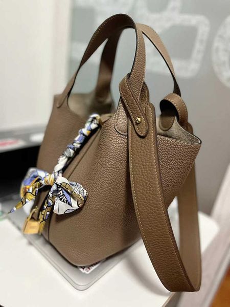 

designer herms s women's 2023 chaocai basket women's large capacity hand mommy commuter leather bucket bag