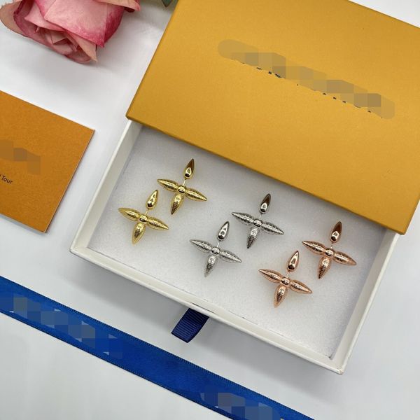 

women hoops earrings fashion womens big circle simple earring jewelry luxurys designer earrings letter v stud earring wholesale e-028, Silver