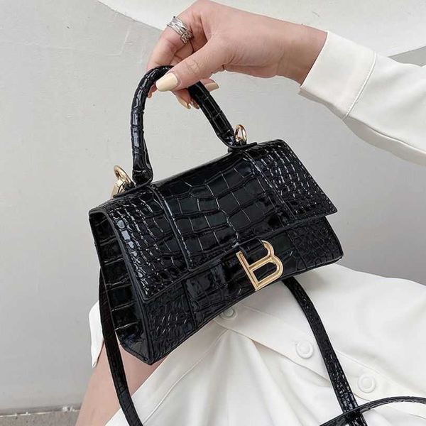 

designer bags 55%off women's hand small single-shoulder bag new fashion shoulder crossbody handbags