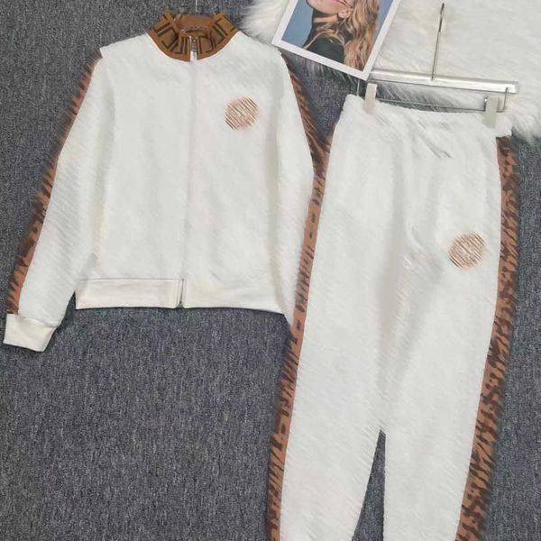 

23ss designer autumn new men women sports suit hooded zippered coat casual pants set collar logo knitted print clothing a1, White