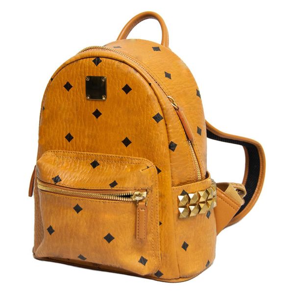 

classic mc large capacity backpacks school bags womens tote sport outdoor packs crossbody bags mens luxury designer genuine leather metal fi