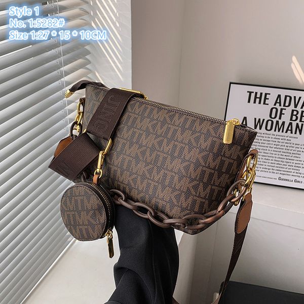 

wholesale brand women shoulder bag simple joker chain retro mobile phone coin purse wear-resistant contrast leather handbag classic letter p
