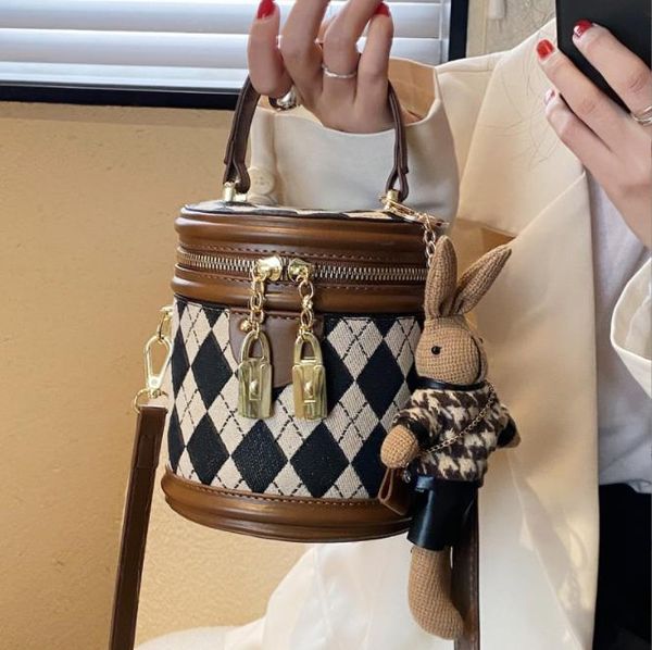 

new fashion small cross-body bag texture rhombus portable bucket bag