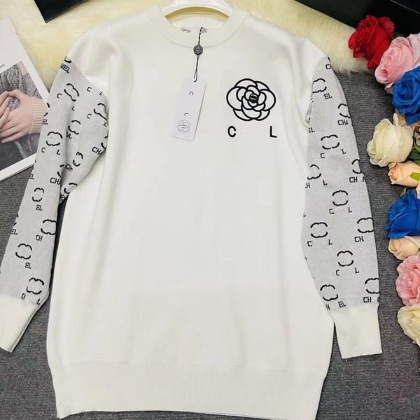 

women new long sleeve sweater two c letters 2023 crewneck knit coats fashion brand lady t shirt sweater autumn trendy outdoor streetwear, White;black