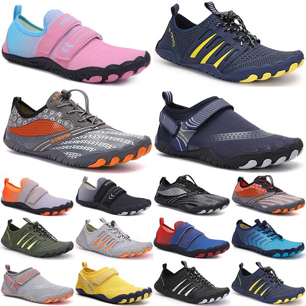 

designer water shoes for mens womens men women black white pink trainers sports sneakers shoe running runners luxury color56