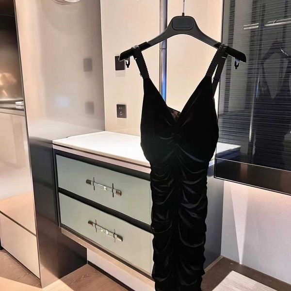 

23ss designer brand women sling dress velvet waist fitting skirt hip skirts evening dresss womens clothing, Black;gray