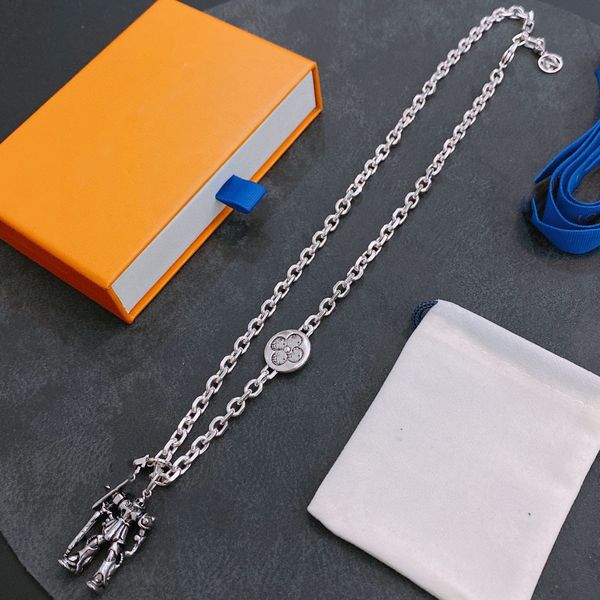 

2023 luxury jewelry necklace fashion designer retro trend fashion must-have men and women can wear stainless steel crocodile no box, Silver