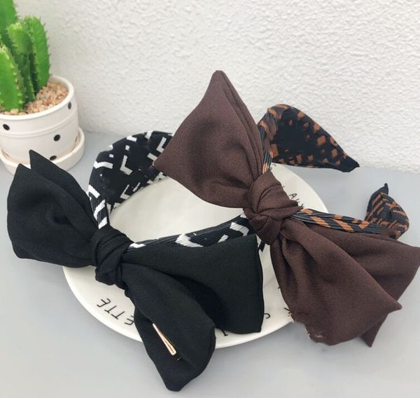 

fashion bow hair hoop female european and american retro temperament headband go out wearing everything matching hairpin, Black;brown