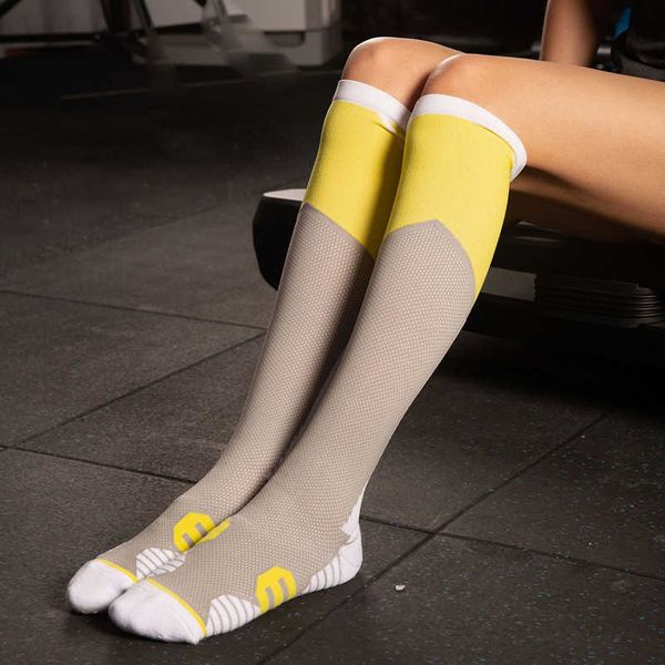 

5pc socks hosiery pressure calf socks women compression socks exercise fitness yoga running exercises knee ins tide hair color skipping rope, Black;white