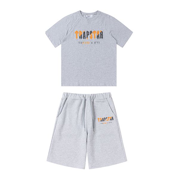 

trapstar london suit chest towel embroidery mens t shirt shorts casual british street trapstars shirts fashion brand suits designer d4gt, White;black