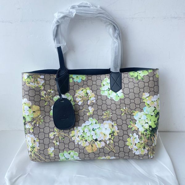 

fashion handbag bag luxury women designers shopping shoulder bags classic pattern appliques leather chain crossbody messenger female wallet