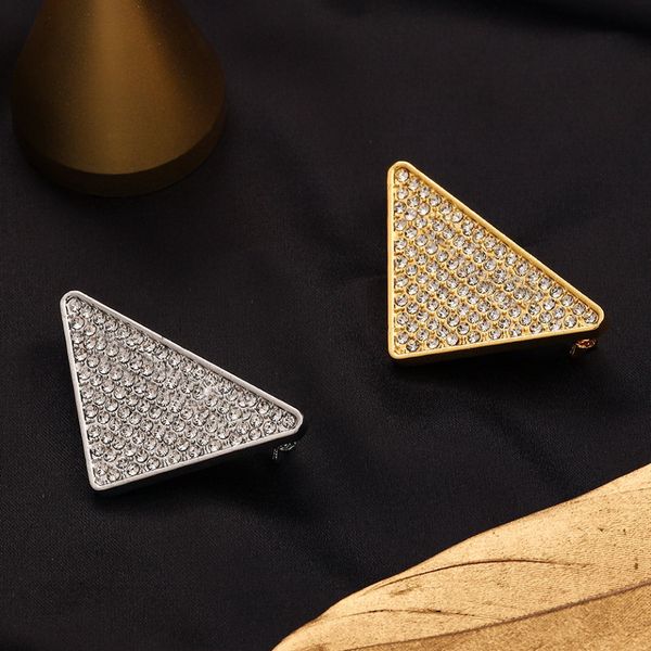 

famous design gold pins p letter brand desinger brooch women rhinestone diamonds triangle brooches suit pin fashion jewelry clothing decorat, Gray